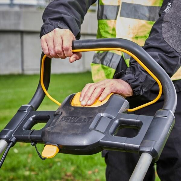 Produktbild DeWalt DCMW564P2 (Akkubetrieb)