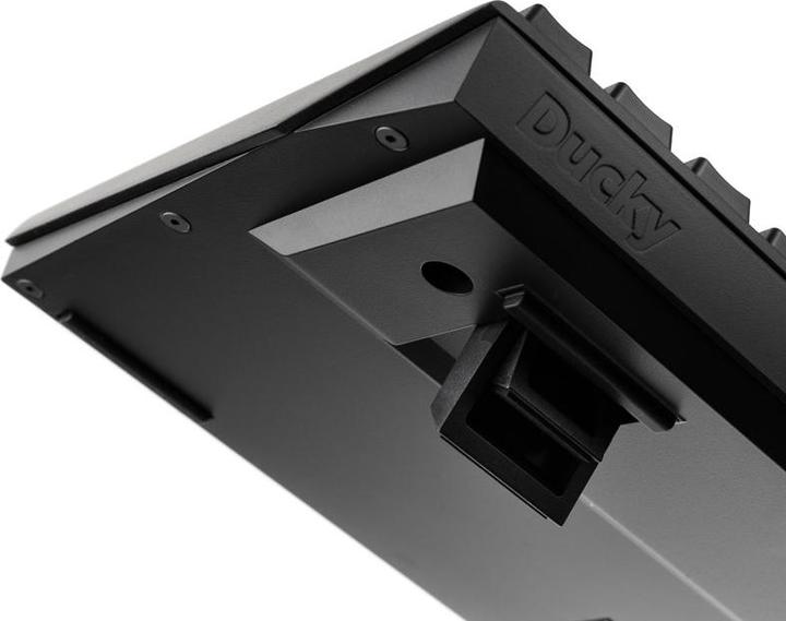 Actual product image Ducky Shine 7 PBT Gaming Keyboard, MX-Speed-Silver, RGB LED - blackout (US) (US, Cable)