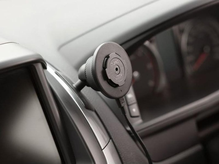 Actual product image Quad Lock Wireless Charging Head for Car / Desk V4 (15 W)