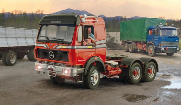 Actual product image Italeri 1:24 Mercedes Benz 2238 6x4