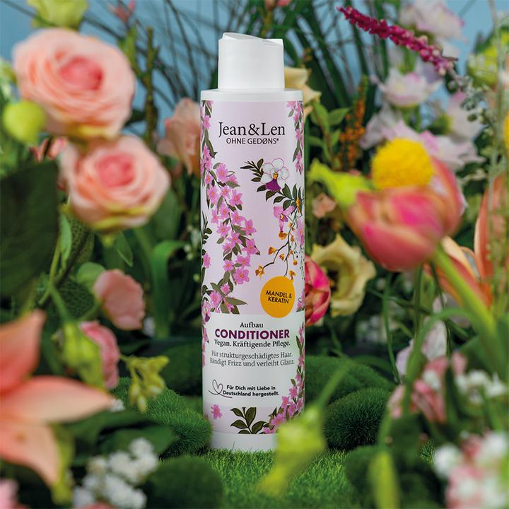 Actual product image Jean & Len Almond and Keratin Build-up Conditioner (300 ml)