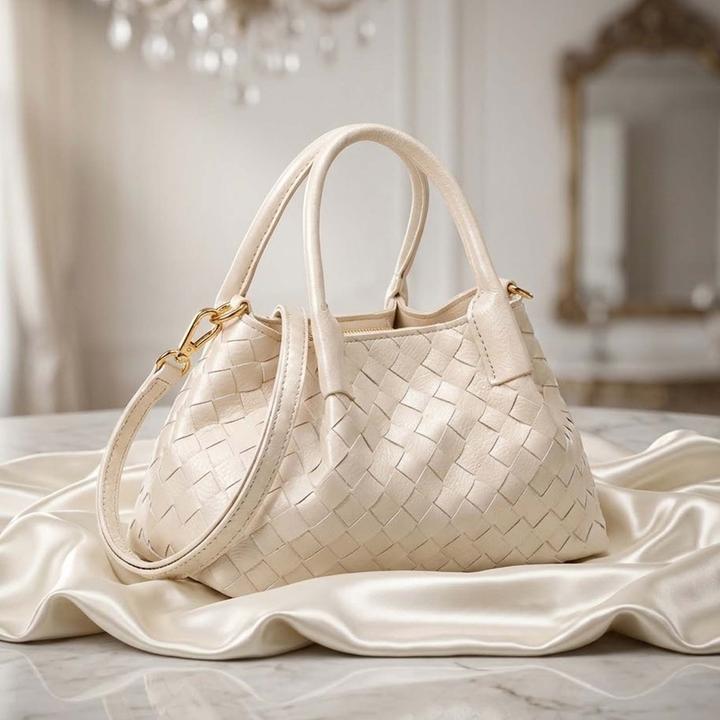 Actual product image Gallantry Geflochtene Damenhandtasche mit Gurt