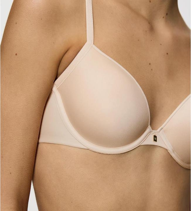 Image du produit Triumph Body Make-Up Essentials WHP (Une unité par pack, 75 A)