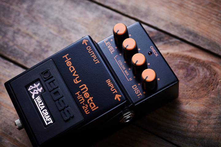 Produktbild BOSS (Electronics) HM-2W Heavy Metal Pedal (E-Gitarre)