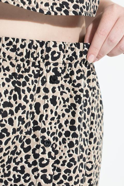 Immagine prodotto Ulla Popken Inserto a blusa con taglio svasato, design leopardato e bottoni (46, 48)