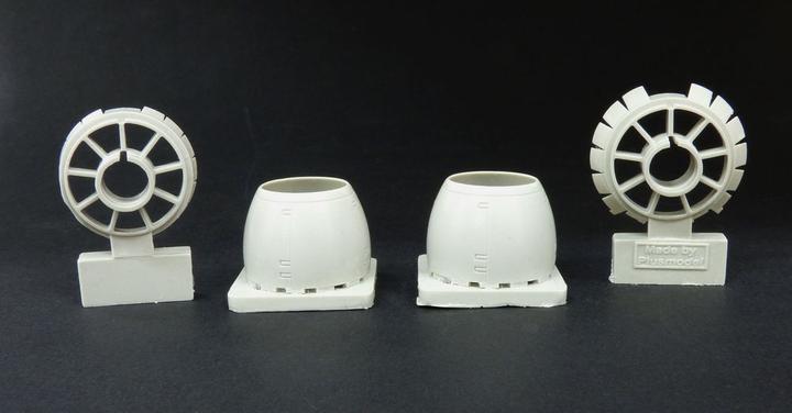 Actual product image Plus Model PBM5 Mariner engine cowlings