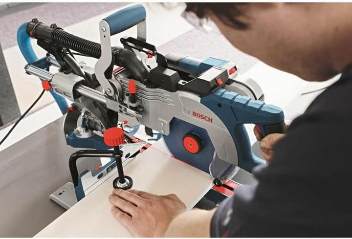 Produktbild Bosch Professional Paneelsäge GCM 8 SDE