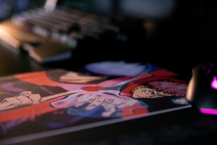 Actual product image Konix Jujutsu Kaisen Mouse Pad (M)
