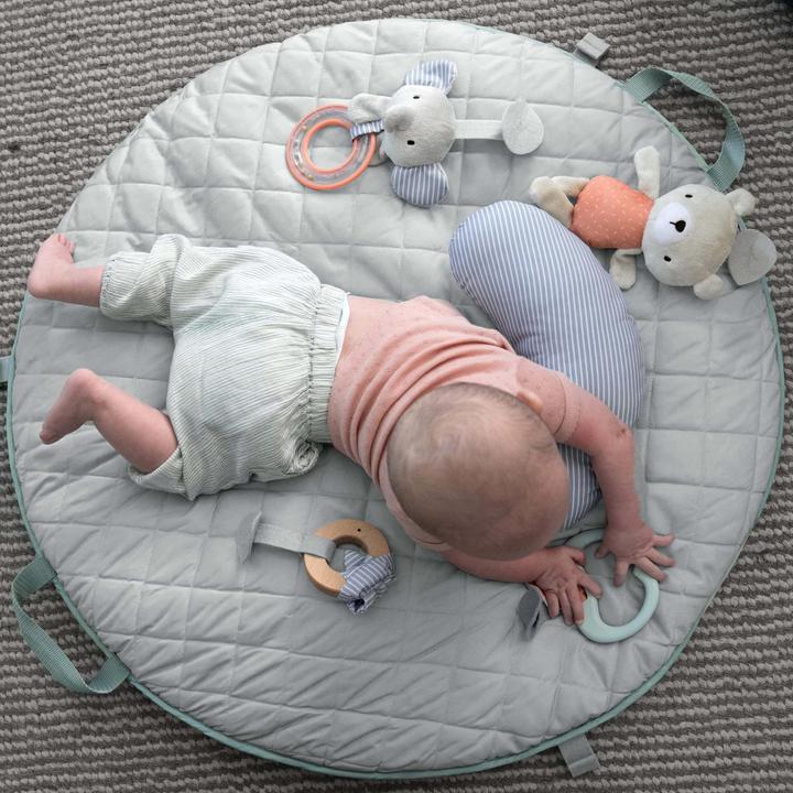 Actual product image Ingenuity Reversible duvet activity gym