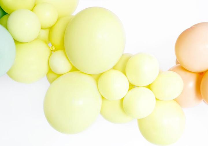 Actual product image Partydeco Strong Balloons 27cm, Pastel Light Yellow (1 pkt / 100 pc.) (100x)