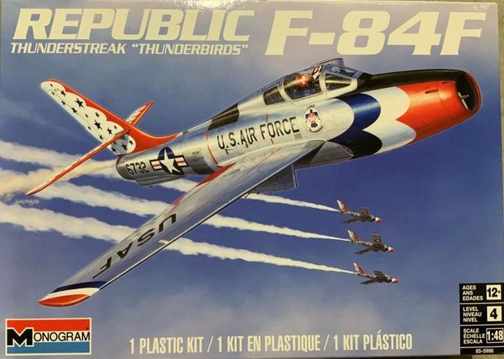 Produktbild Revell F-84F Thunderstreak Thunderbirds