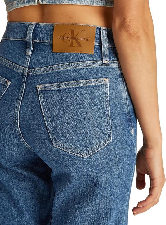 Actual product image Calvin Klein Jeans Mom Jean (W28/L28)