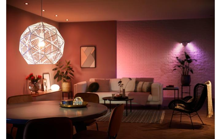 Actual product image Philips Hue Starter Kit (E27, 9 W, 1100 lm, 3 x, F)