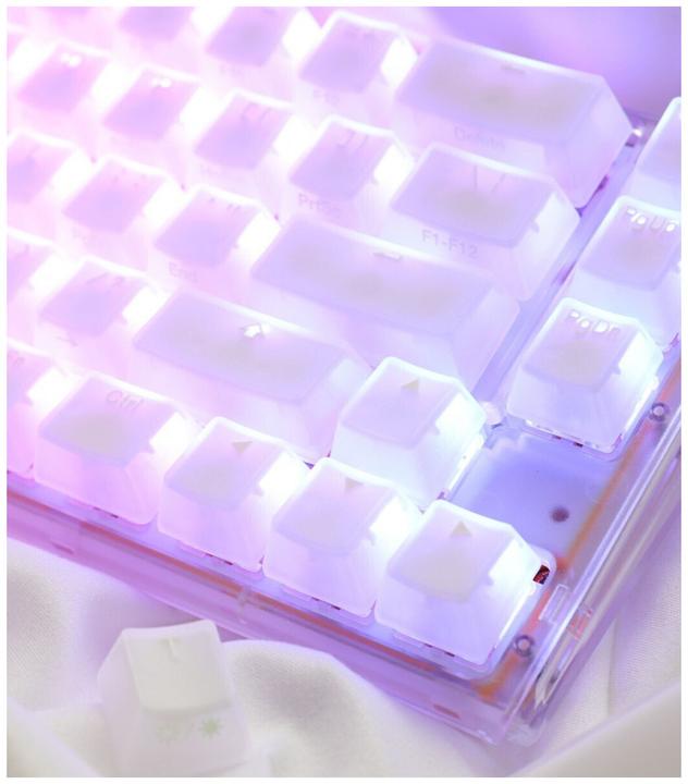 Produktbild Ducky One 3 Aura White SF Gaming Tastatur, RGB LED - MX-Brown (US) (US, Kabelgebunden)