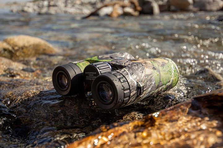 Actual product image Barska 2001216-SSI 10x42 WP Blackhawk Green Lens Binoculars in Mossy Oak - Multi, N/A (10x, 42 mm)