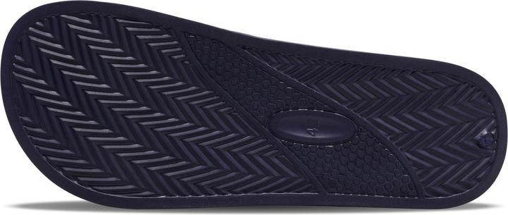 Actual product image hummel Essential (50)