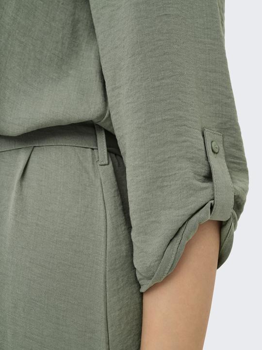 Actual product image JdY Normal geschnitten V-Ausschnitt Voluminöser Armschnitt Kurzes Kleid Kleid (M)