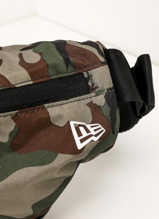 Produktbild New Era Bauchtasche