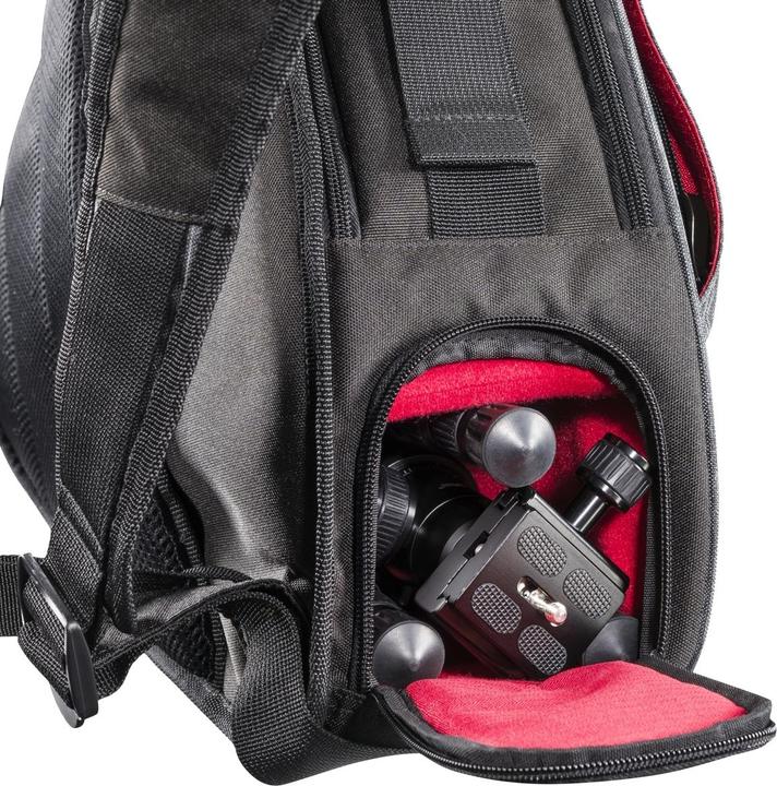 Actual product image mantona Camera Bag Triangle Grey (Camera shoulder bag, 17.76 l)