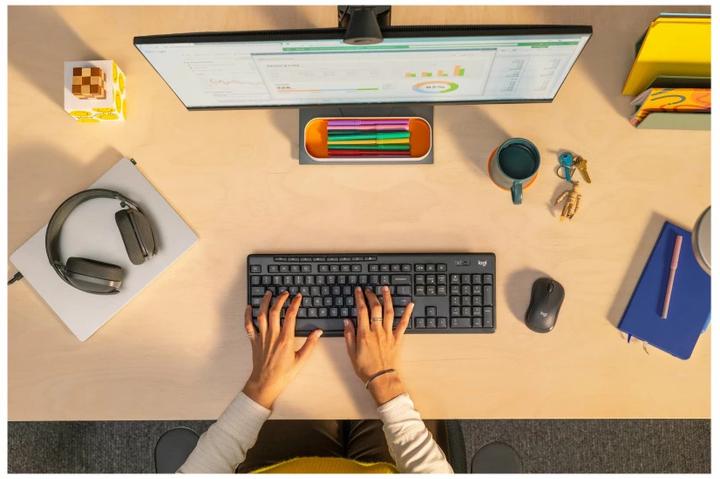 Produktbild Logitech MK370 Combo for Business - GRAPHITE - FRA - CENTRAL-419 (FR, Kabelgebunden)