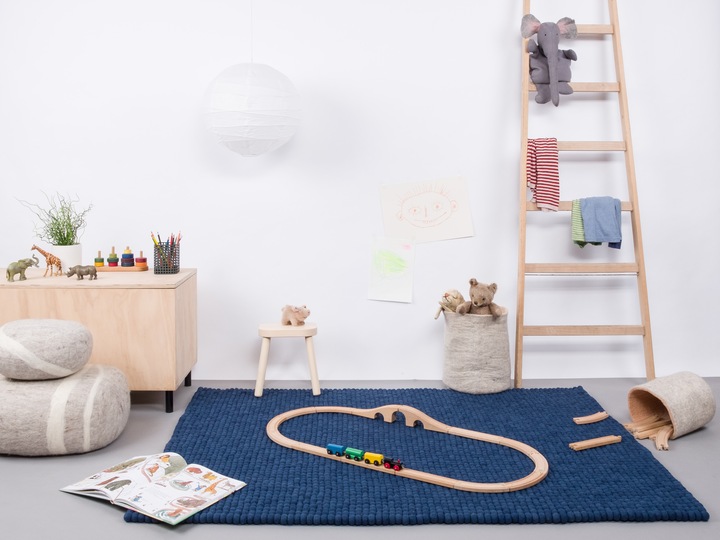 Actual product image Myfelt Alva felt ball rug square (90 x 130 cm)