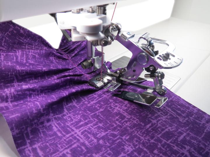 Produktbild Pfaff Mehrstichkraeusler für Gruppe J K L