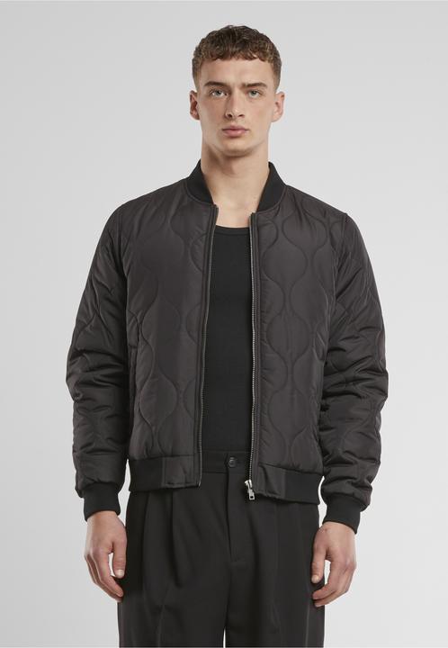 Actual product image Urban Classics Onion Quilted Bomber - 183845 (M)