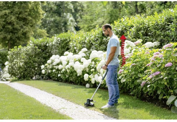 Actual product image Bosch Home & Garden Universal GrassCut 18-26 (without battery/charger) (Trim line)