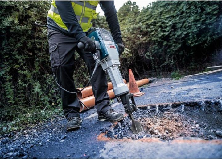 Produktbild Bosch Professional Zubehör PRO HEX 28-4C Spatmeissel, gerundet, 135 x 400 mm (135 mm)