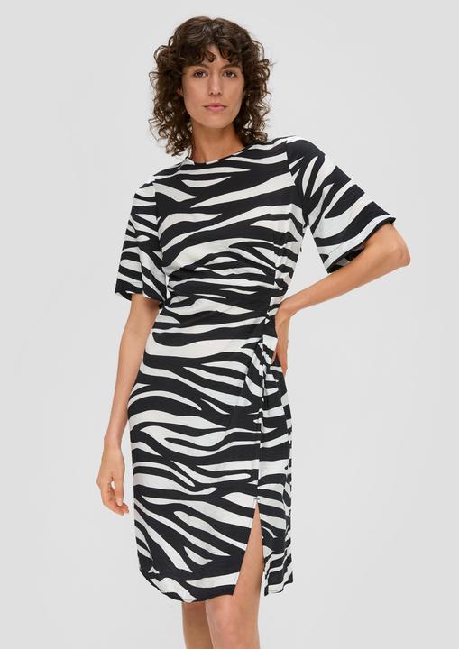 Produktbild s.Oliver Kleid Kleid mit Rundhalsausschnitt (32)