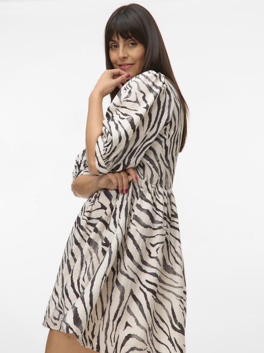 Image du produit Vero Moda VMCDORA Kurzes Kleid Kleid (44)