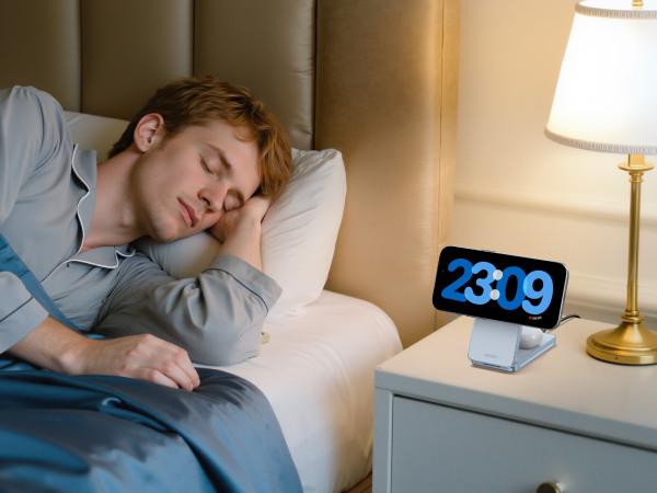 Produktbild Ugreen Magnetic Charger (30 W)