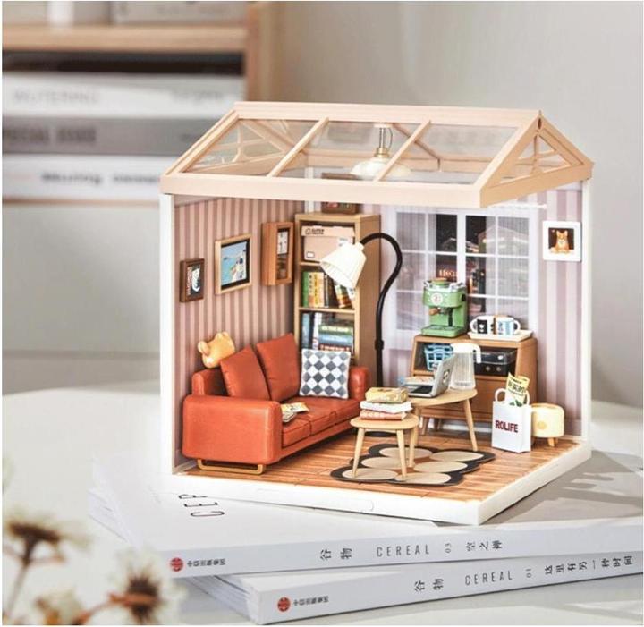 Actual product image Rolife Cozy Living Lounge - Diorama