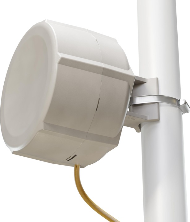 Produktbild MikroTik SXTR&FG621-EA LTE6 Kit (RouterOS L3) with FG621-EA Card International Version