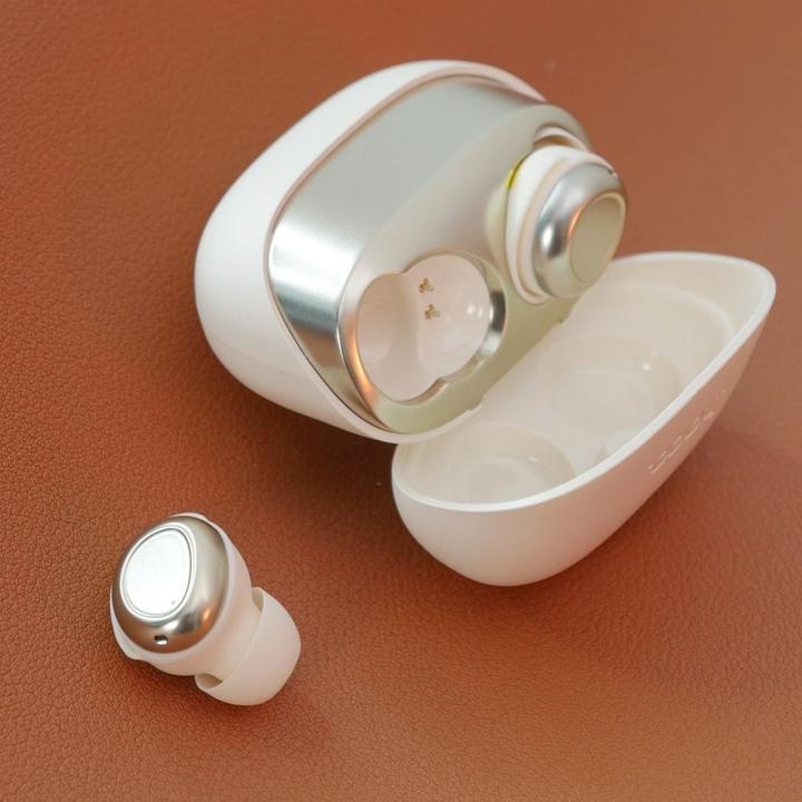 Image du produit Hoco Wireless headphones wireless earphones bluetooth TWS EW200 milky white (Sans fil)
