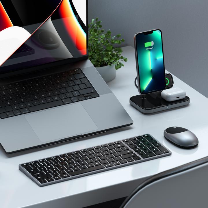 Actual product image Satechi 3-in-1 Magnetic Wireless Charging Stand (7.50 W)