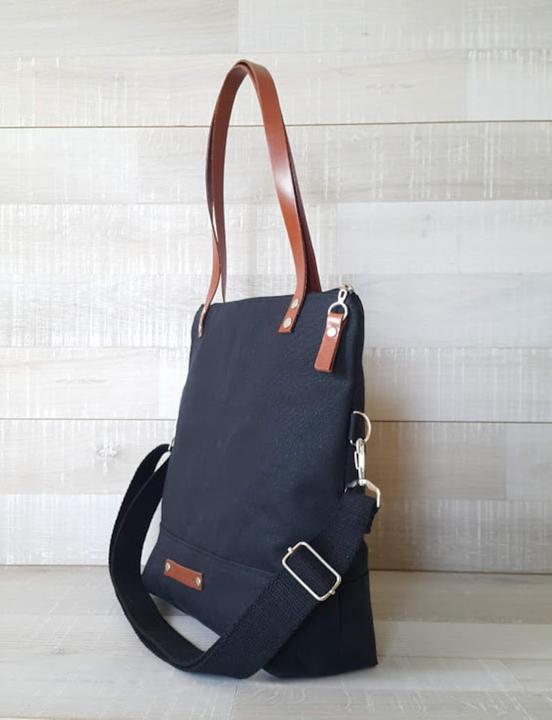 Immagine prodotto Only-Bags.Store Borsa in tela cerata in colore NERO CARBONE