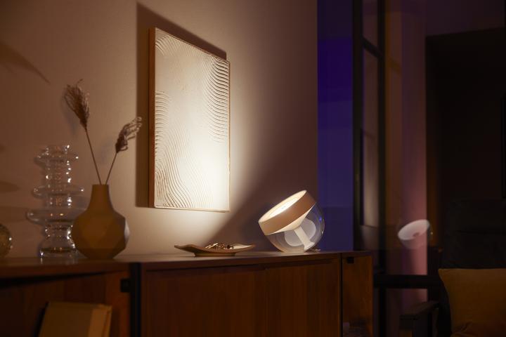 Immagine prodotto Philips Hue Iris BT (570 lm)