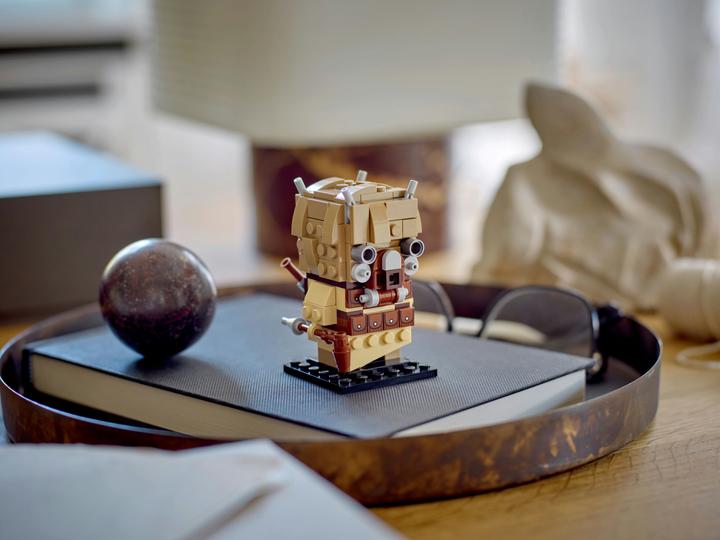 Actual product image LEGO Tusken Raider (40615, LEGO Brickheadz)