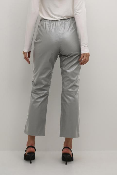 Actual product image Culture Cassandra (L)