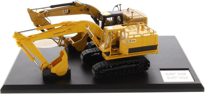 Actual product image Cat Excavator Evolution Series - Diecast Masters - Schaal 1:50