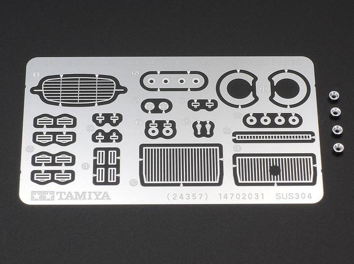 Actual product image Tamiya Lotus Super Seven Series II