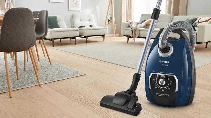 Actual product image Bosch Hausgeräte Bosch BGL8XPERF Series 8 upright hoover with bag blue