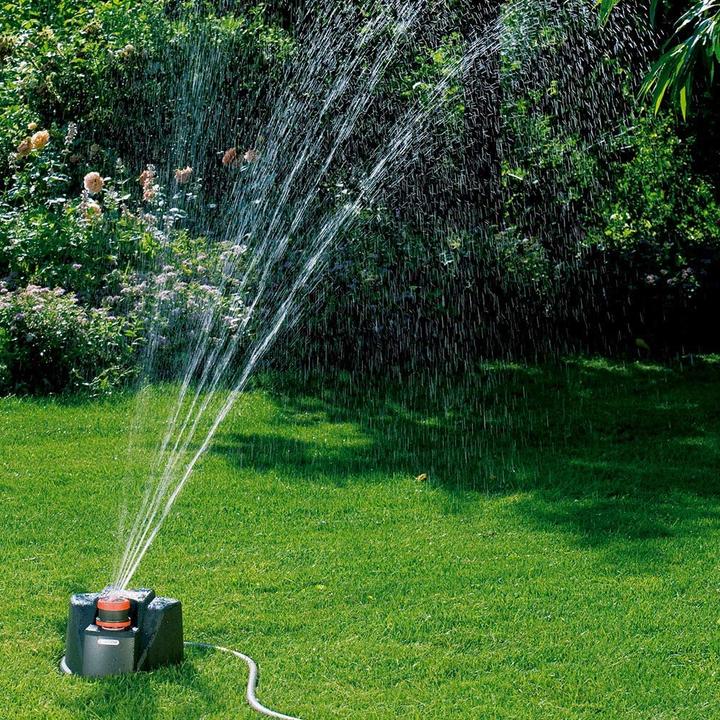Produktbild Gardena Comfort Vielflächenregner Aqua Contour (Flächenregner)