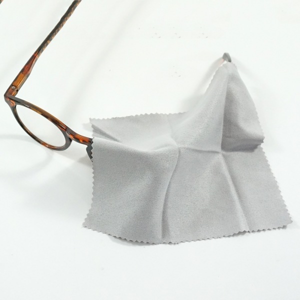 Productafbeelding Kögler Anti-condens brillendoekje, 15x14cm, in hersluitbaar zakje, 1 stuk