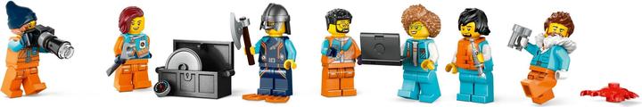 Image du produit LEGO Navire de recherche sur l'Arctique (60368, LEGO City)