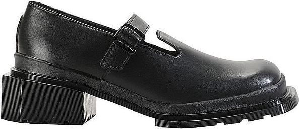 Black Wanama, Schwarz