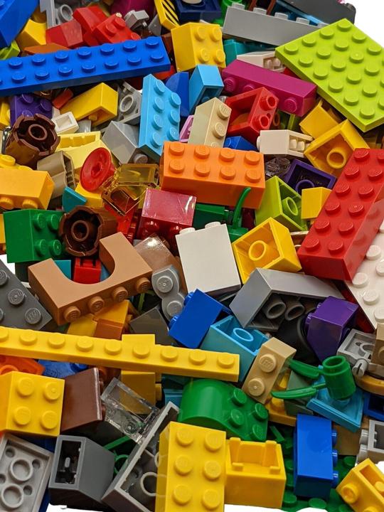 Actual product image LEGO Bricks mixed colours - 5000 gr. - approx. 5000 pieces - Colorful bricks mix - NEW (LEGO Accessories)