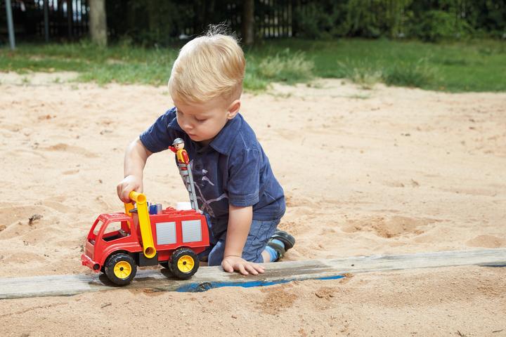 Produktbild Lena Fire truck, Truck, Fire truck, Indoor/outdoor, 3 yr(s), Plastic, Black, Grey, Red, Yellow