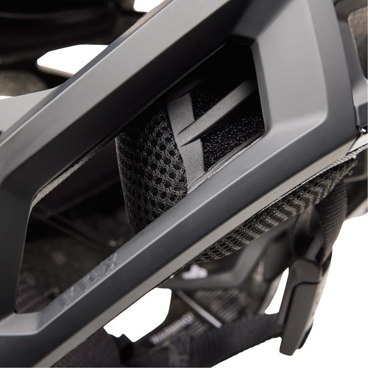 Actual product image Fox Helmet 23 Proframe Rs, Ce Mt Blk L (59 - 63 cm)